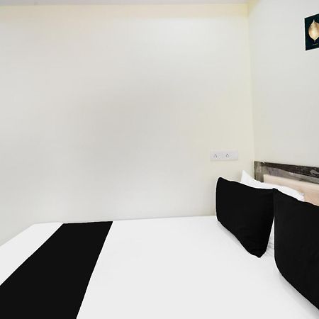 Hotel O Sri Balaji Grand Хайдарабад Экстерьер фото