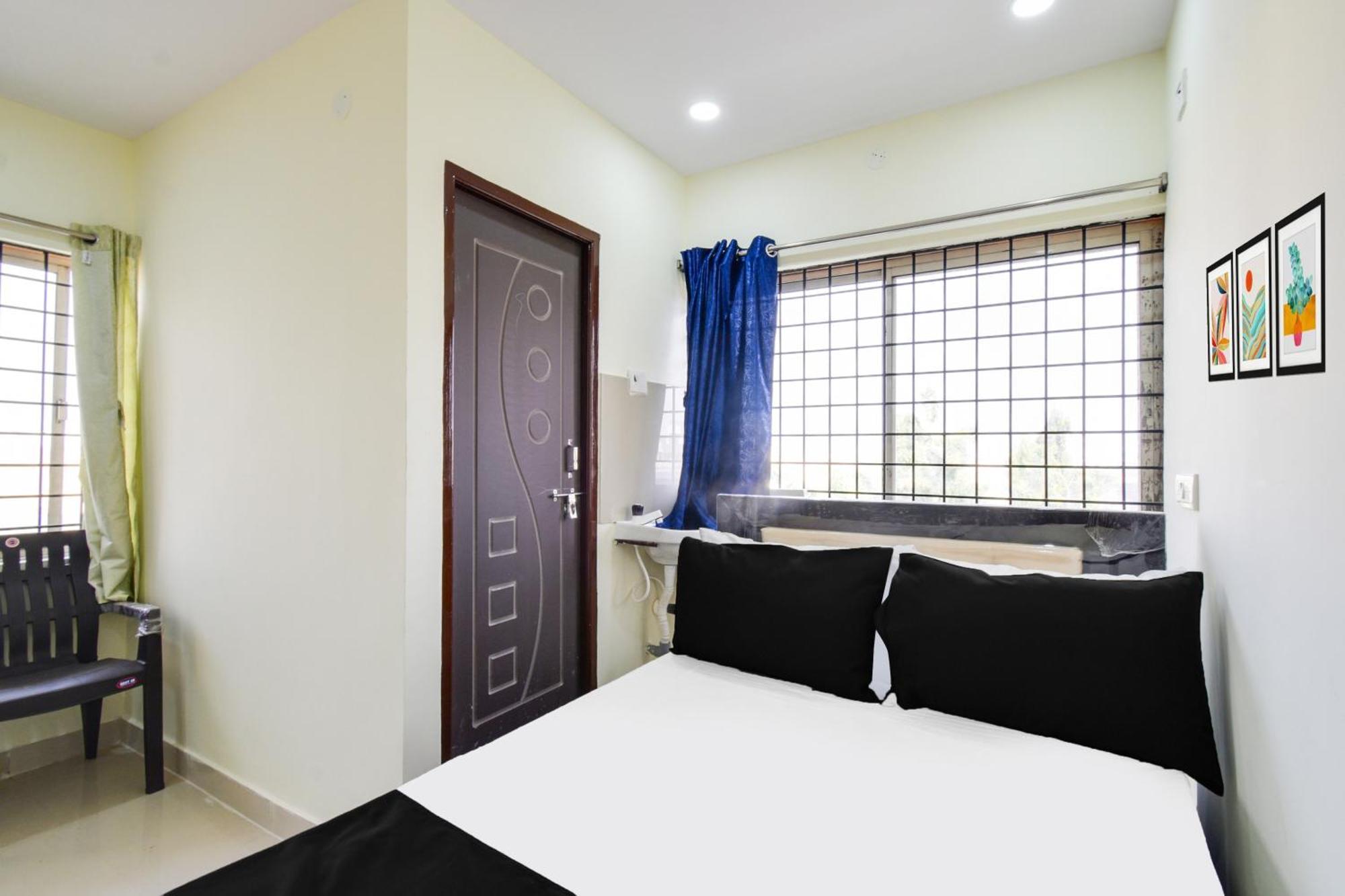 Hotel O Sri Balaji Grand Хайдарабад Экстерьер фото